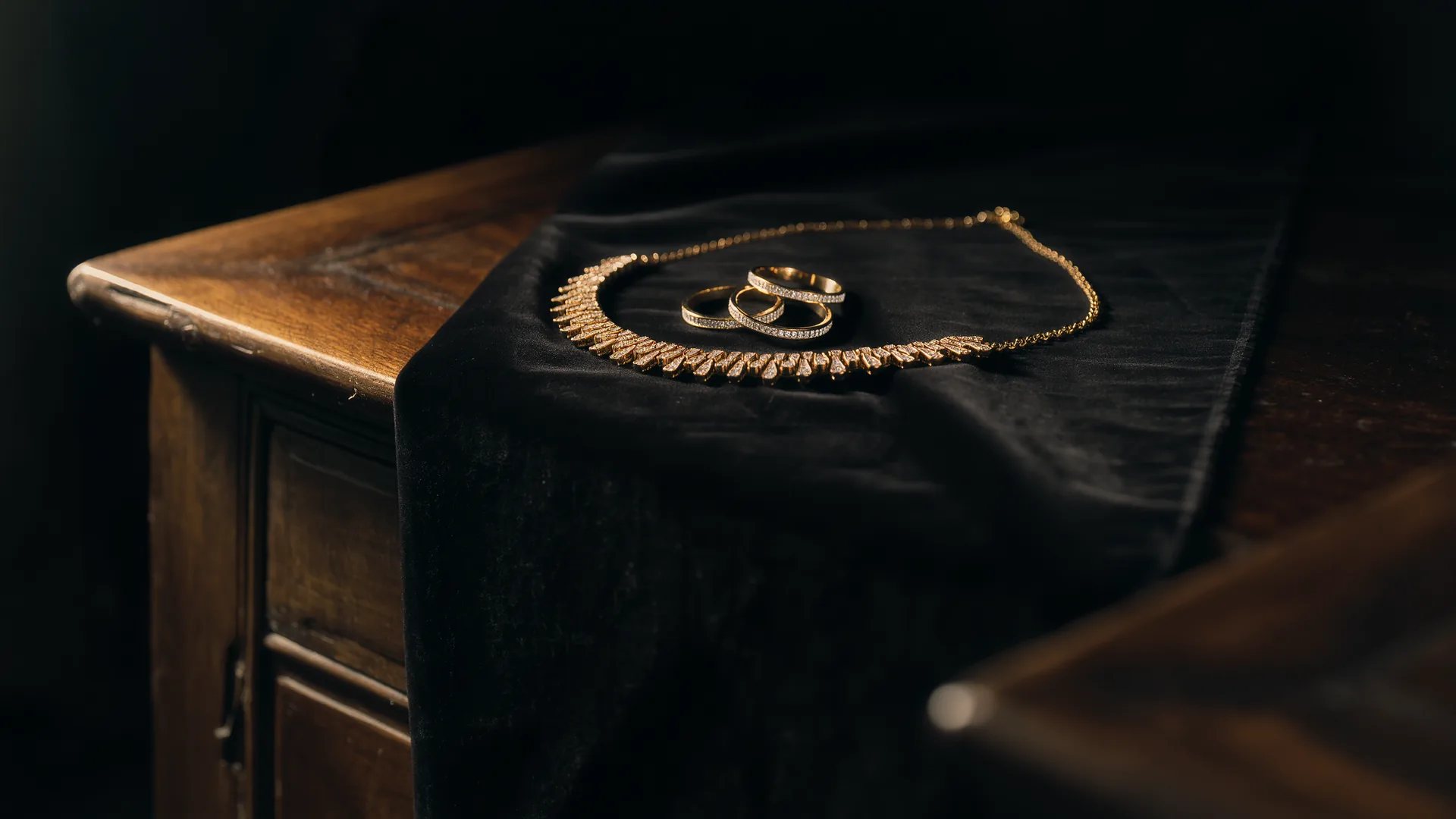 Vender oro, plata y joyas en Marbella con confianza